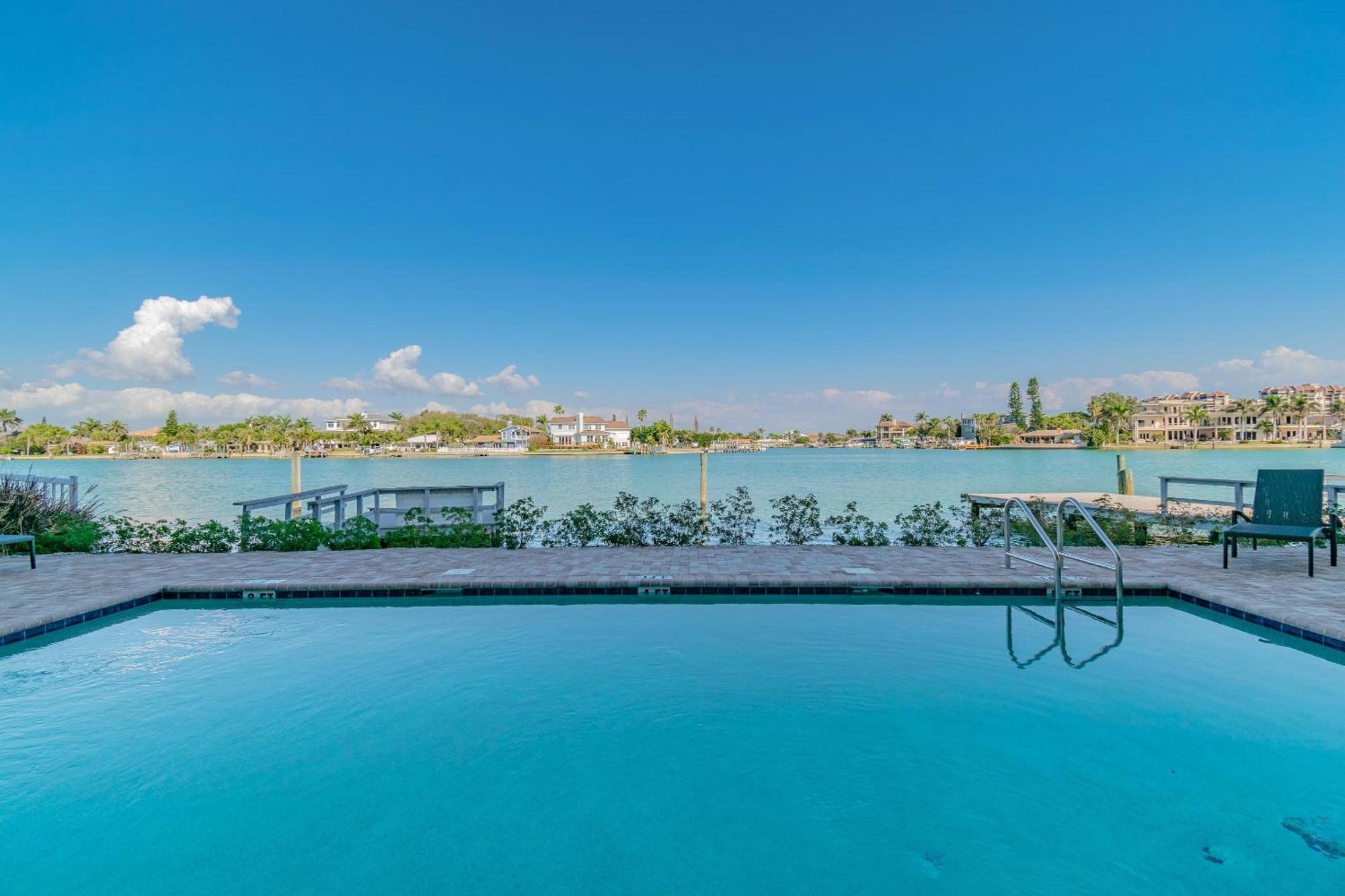 Oceana 202 West Villa St. Pete Beach Exterior photo