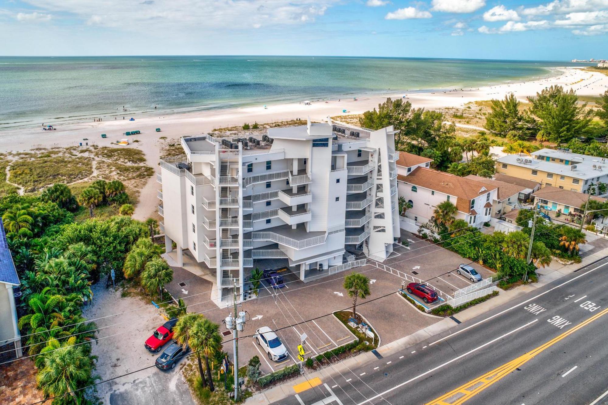 Oceana 202 West Villa St. Pete Beach Exterior photo