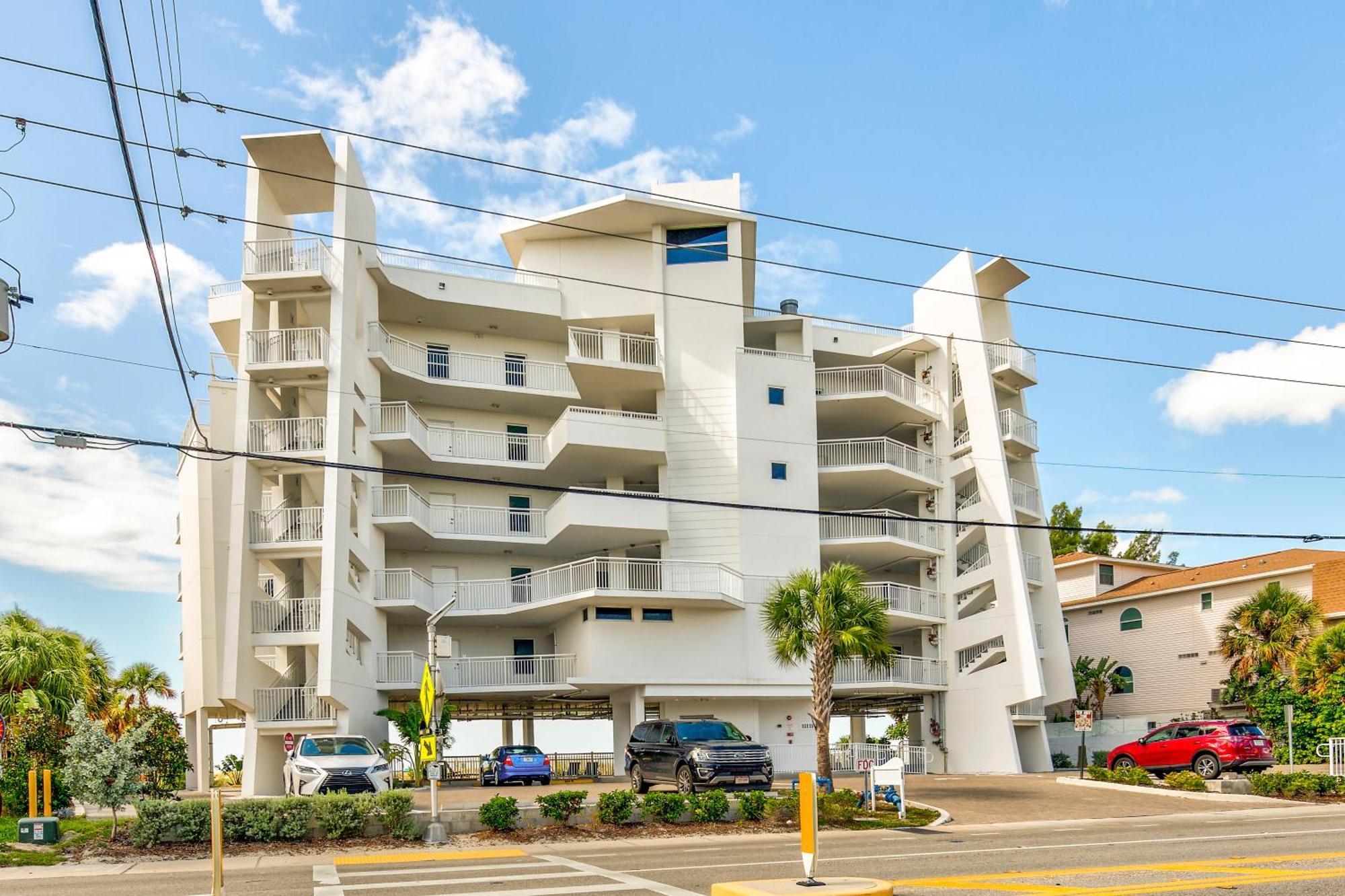 Oceana 202 West Villa St. Pete Beach Exterior photo